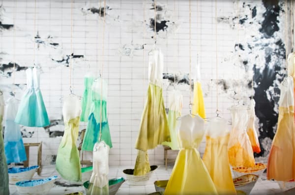 Simon-Costins-Impossible-Catwalk-Shows_Exhibition-view-Dyed-dresses,-Sanatorium,-2014_-Photography-by-Katy-Davies.png