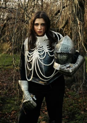 Reshaping Power: The Influence of 15th Century Armour on Contemporary Fashion Imagery and Feminine Identity.