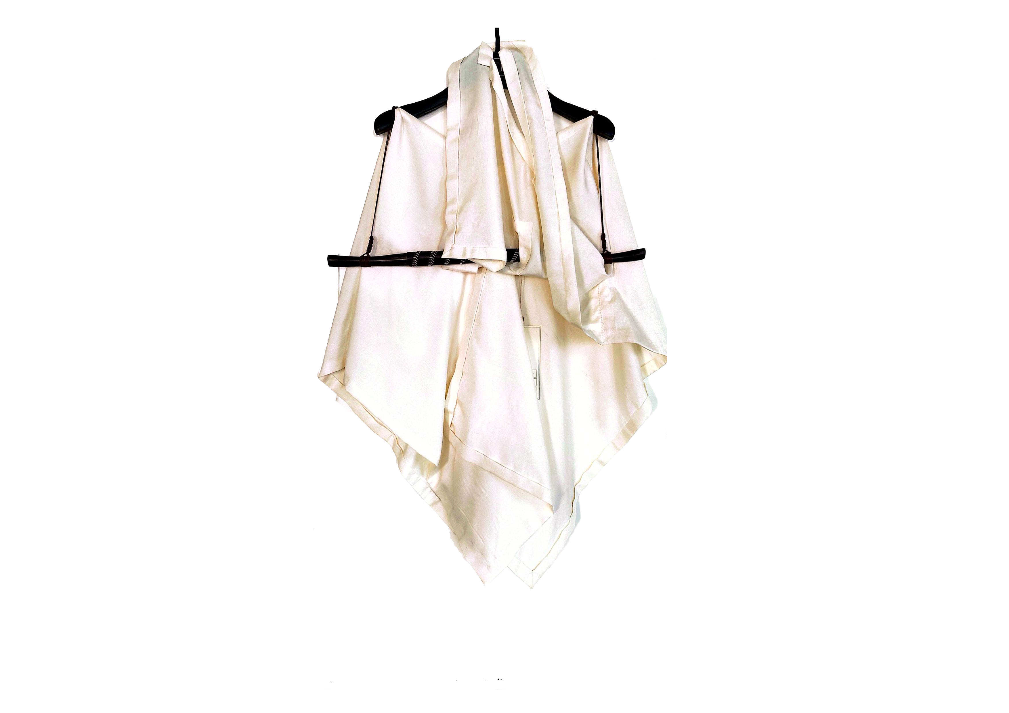 Spontaneous Naturalness - Dialogue with Materials