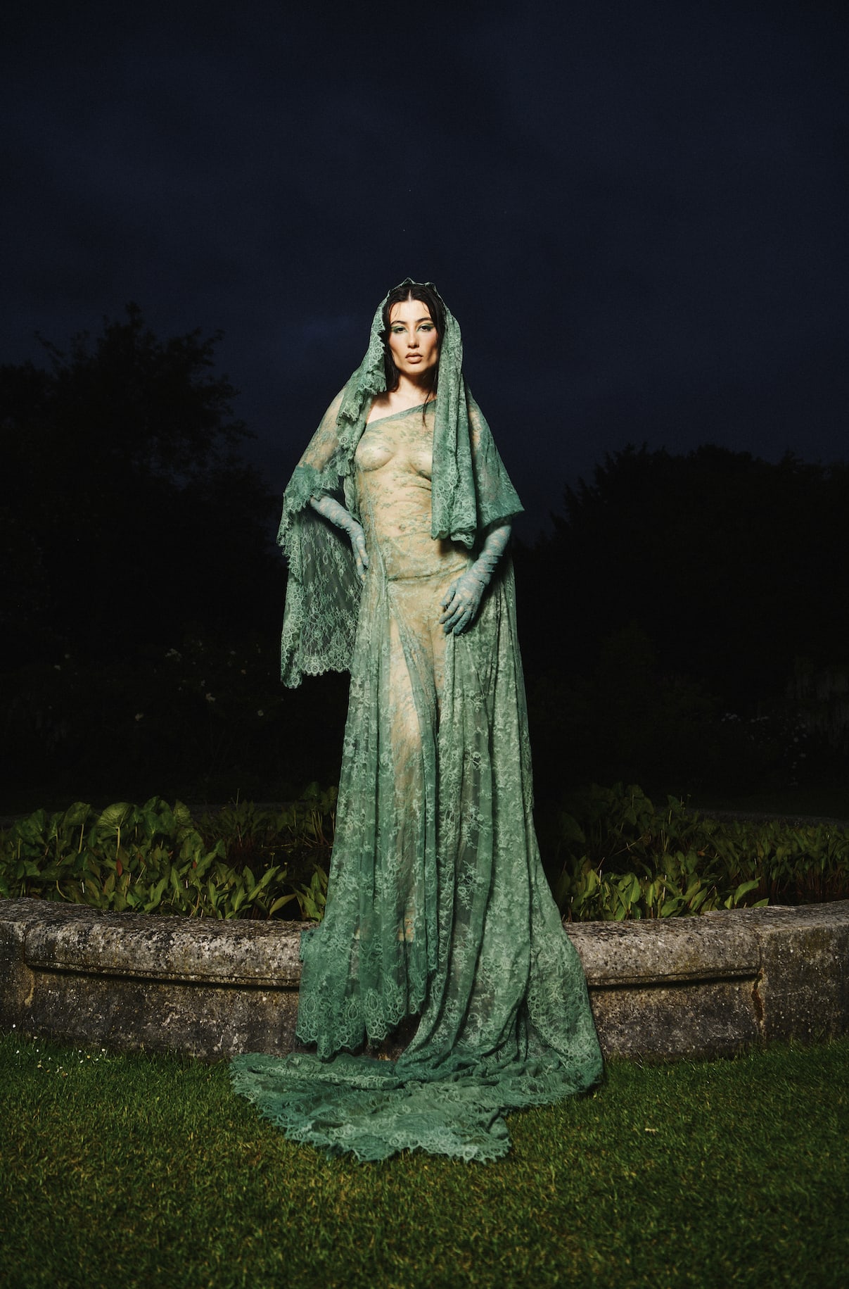 House of Lunaria, Sk-iii-N Magazine