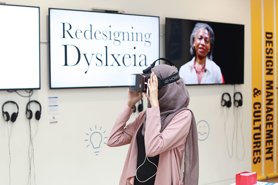 ba-design-management-cultures-vr-headset-600x900.jpg