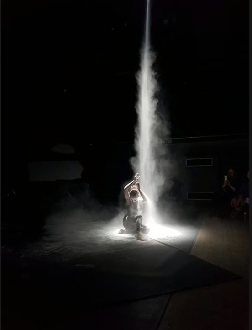 wimbledon-college-of-arts-ba-theatre-design-Pan-Laura-Fessey-Kohle.png