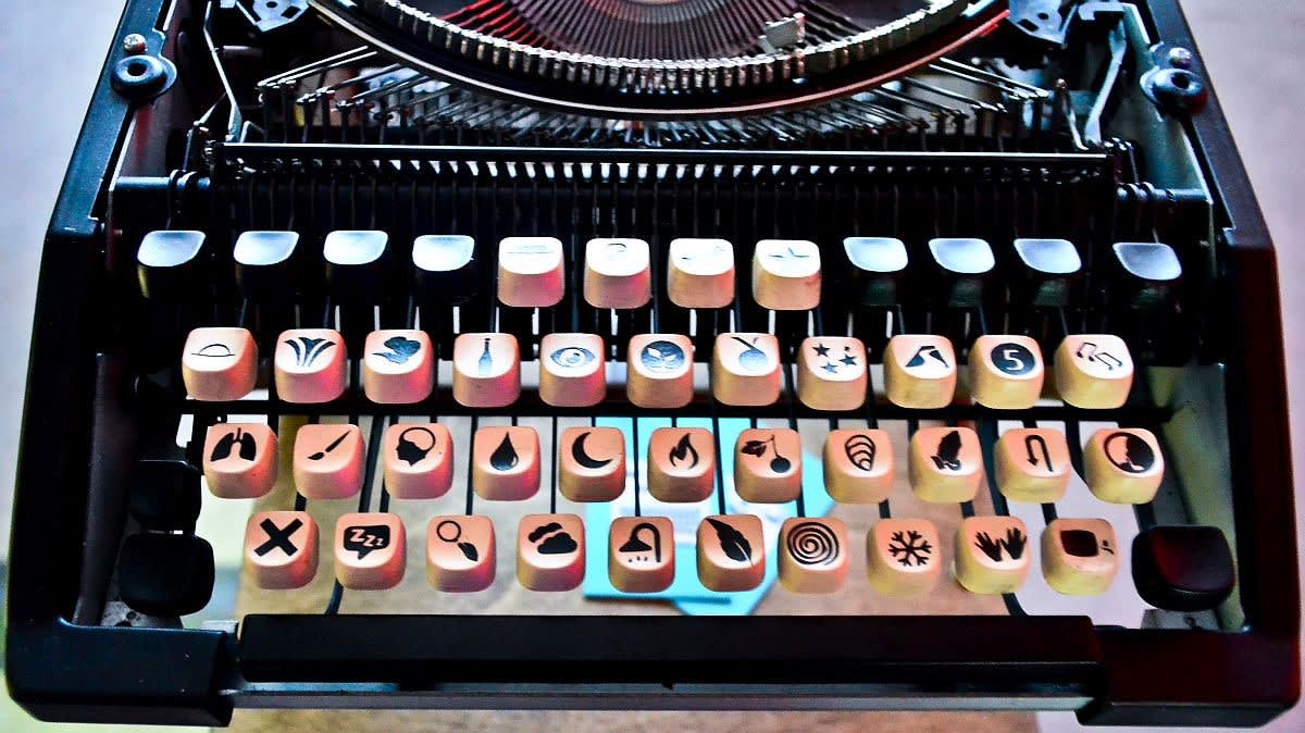 Type-writer.jpg