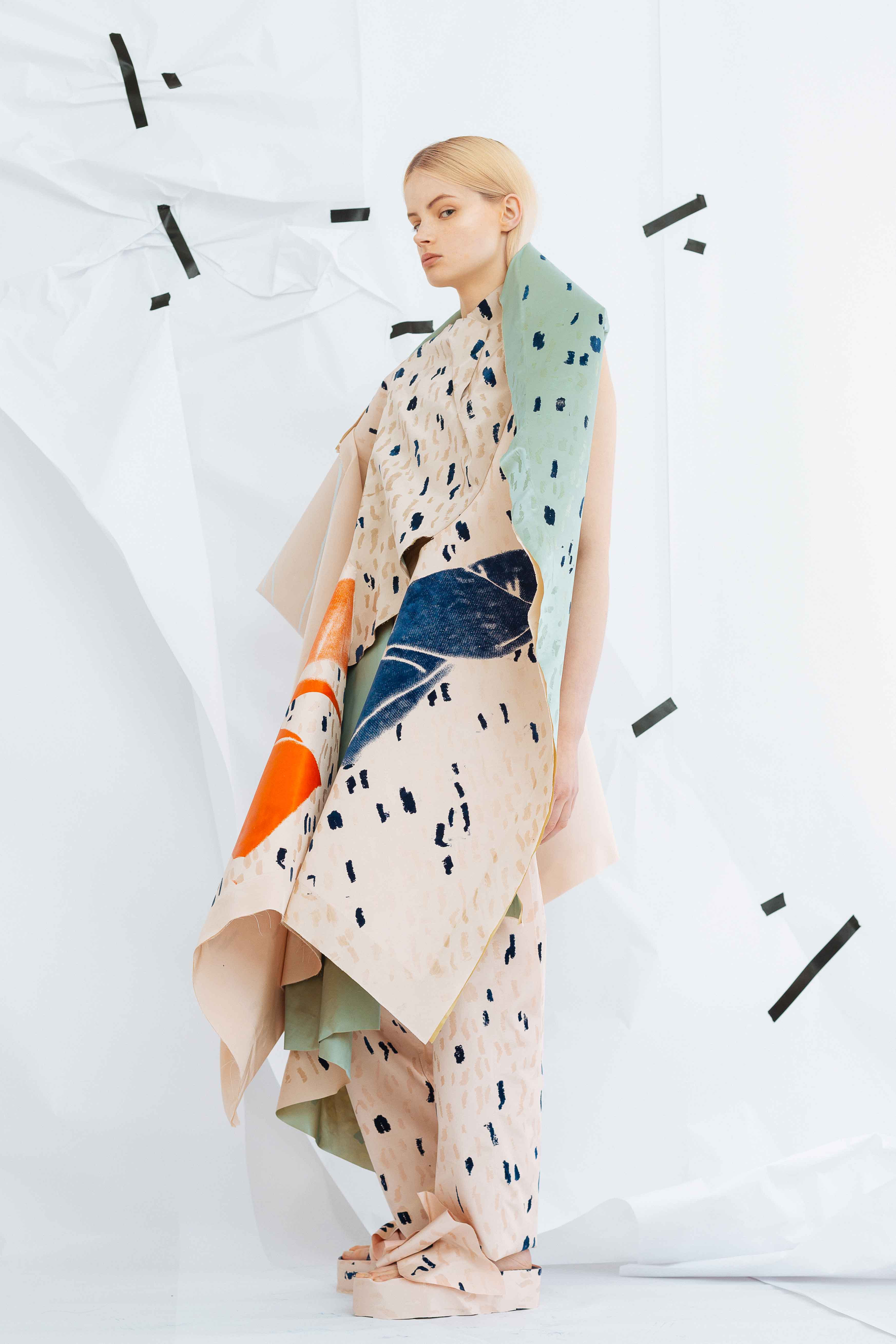 Fotini-Handra-Prints-by-Sarah-Forgie-model-KarolinaM-Simonas-Berukstis-MAU-So-Jeong-Kim.jpg