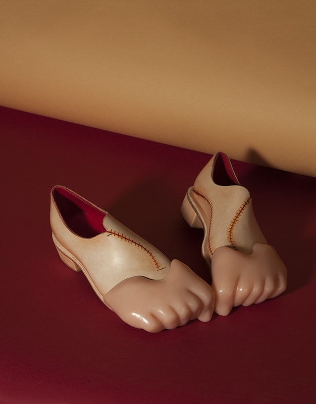 toes-in-color1.jpg