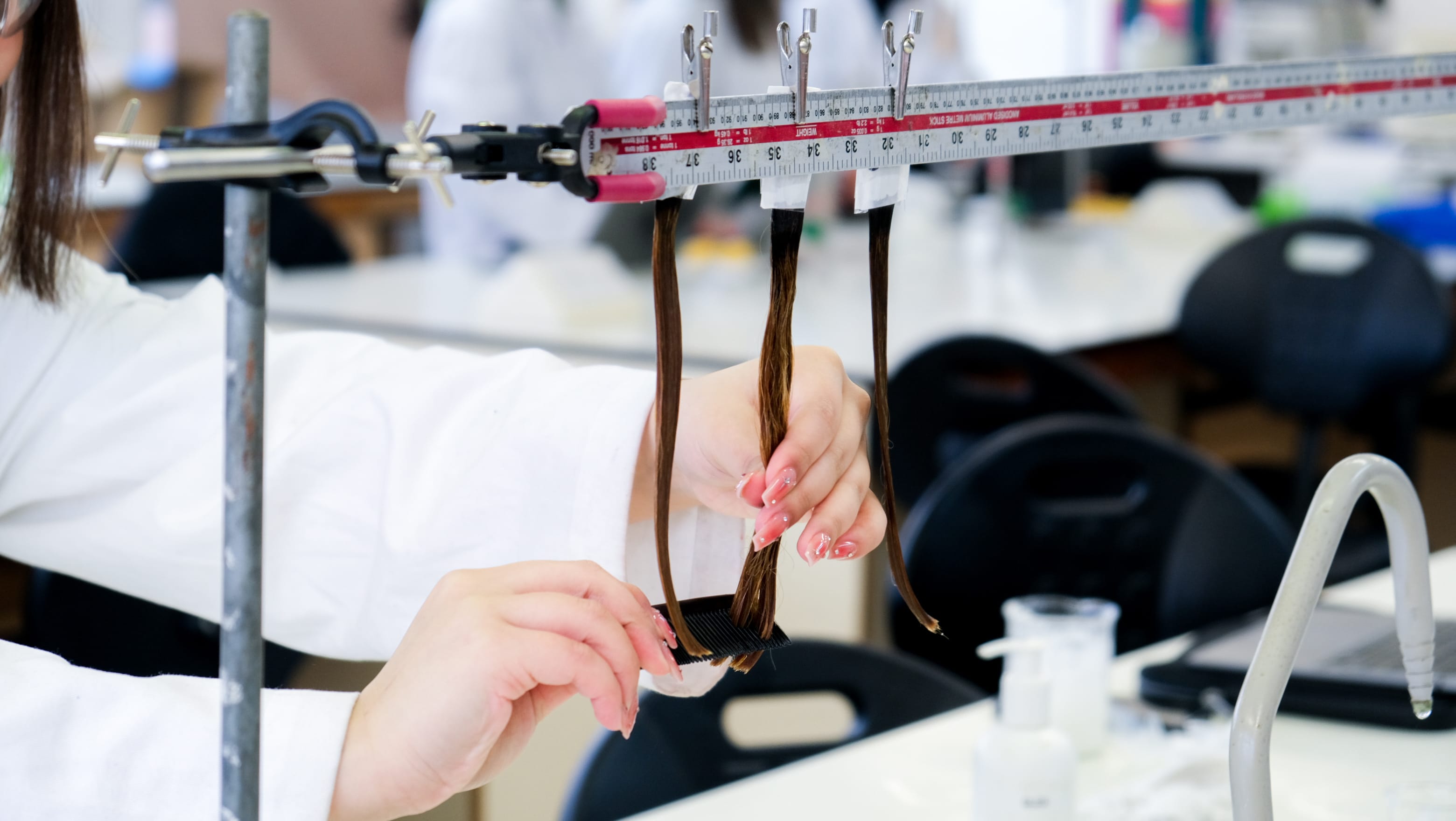 MSc-Cosmetic-Science-Website-Photos_4.jpg