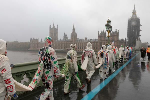 In Pictures: BA Textile Design students create 50-person climate justice sculpture