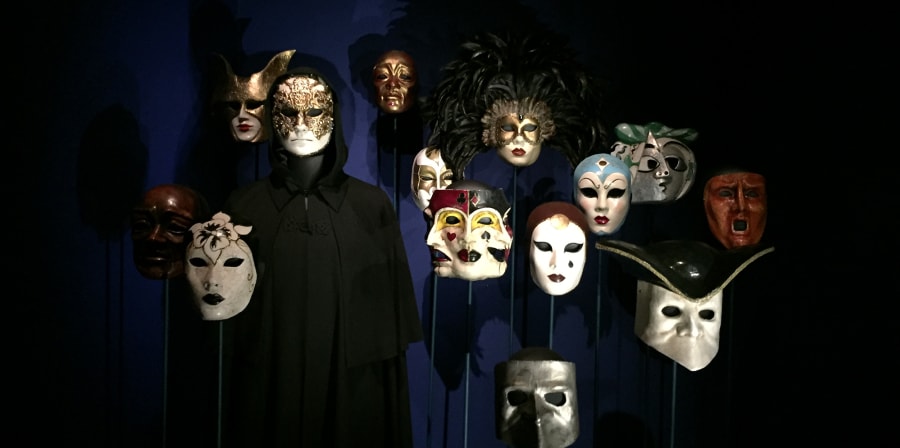 A dislay of theatrical masks 