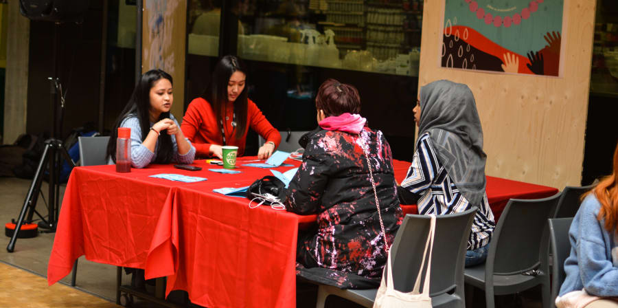 bracelet making workshop happening at CSM