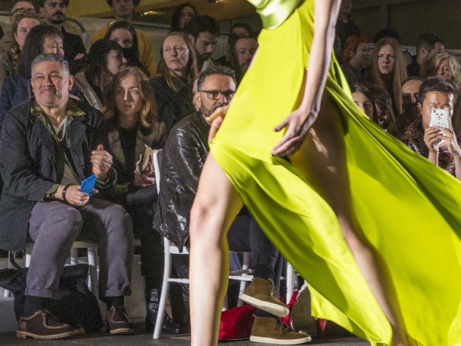 Model wearing Joanna Melbourne, walking a CSM catwalk (50097).
