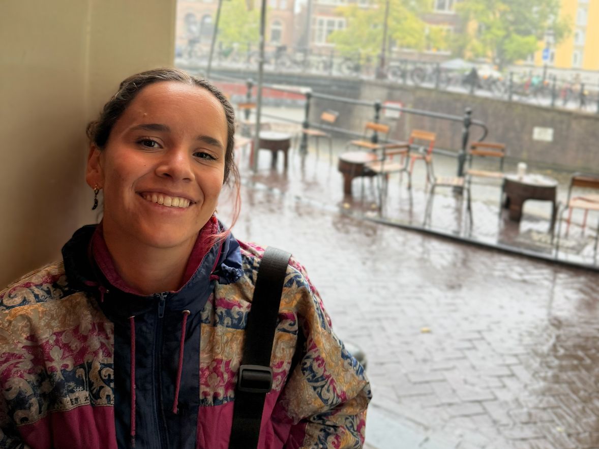 Photo portrait of Victoria Reis smiling