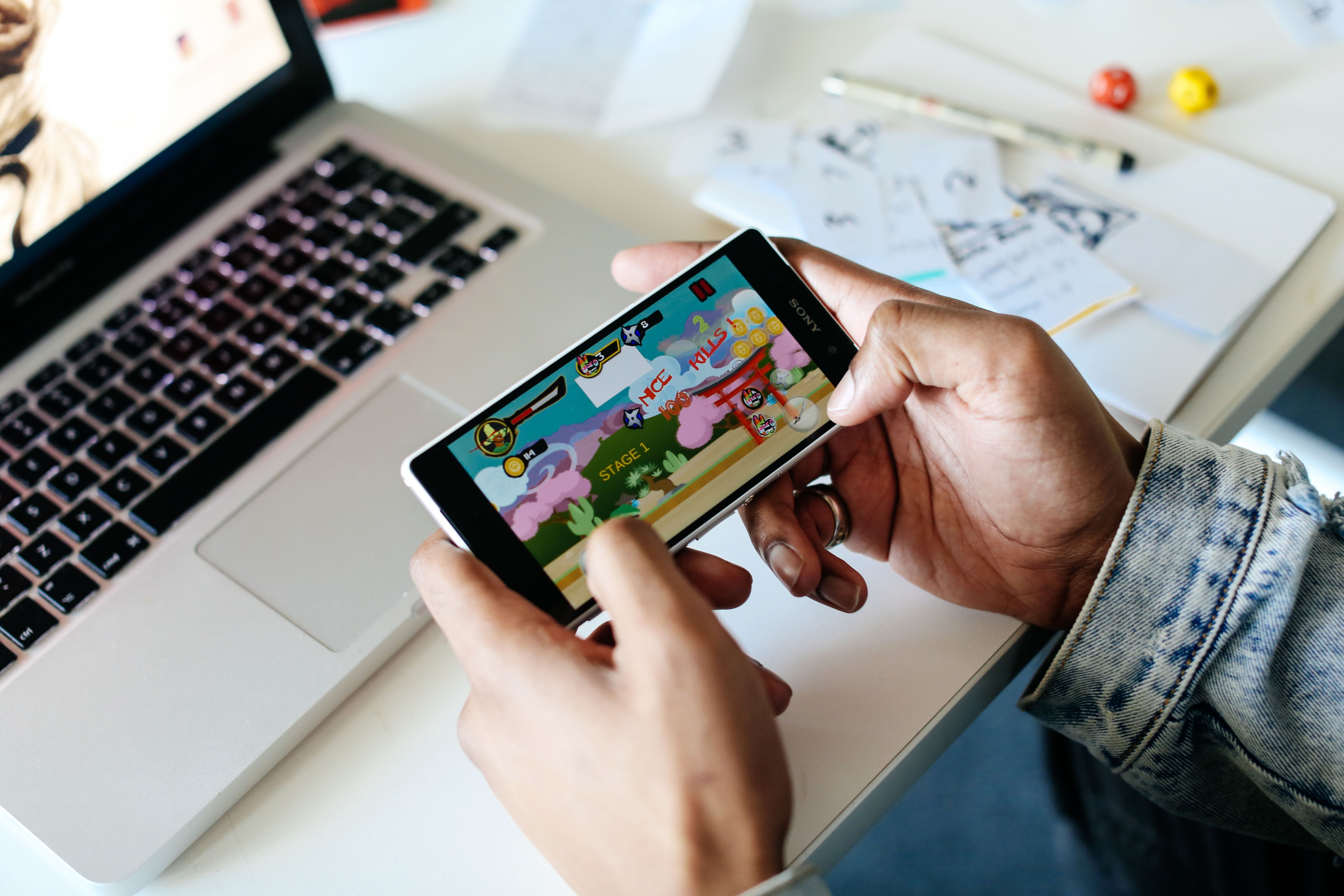Digital Play II: An online makerspace for creative arts facilitators  UAL