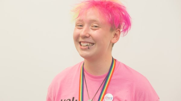 UAL Social Rep and @csm_news student Colin Lievens on @BBC as part @comicrelief. They shared their story of @AllSortsYouth Project supporting #LGBTU young people in Brighton and Sussex and talked about the impact of identifying as trans. Watch now: https://t.co/JPmqZcfXHp https://t.co/6Qzcj1QPOp