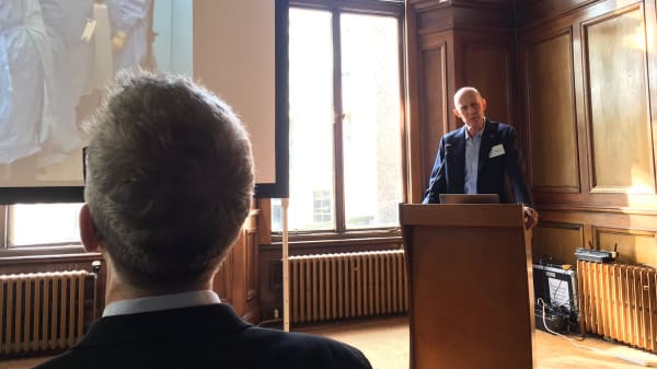 Our 1st session on #interdisciplinarity has brought us insights into how medicine, performance, medical imaging, manuscripts, dark matter &art installations are all #picturing the #invisible. Key themes from the panel: communication, scale, touch, articulating a sense of knowing https://t.co/lItOun14vm