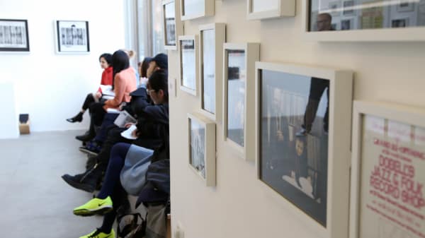 Students in Chelsea Space Gallery