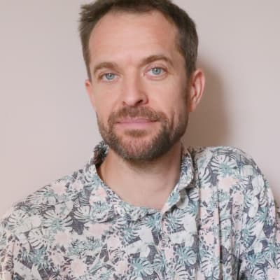 Dr Chris de Selincourt