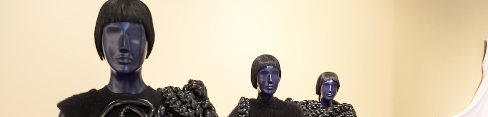 Experimental Fashion Design (Online Short Course) | UAL