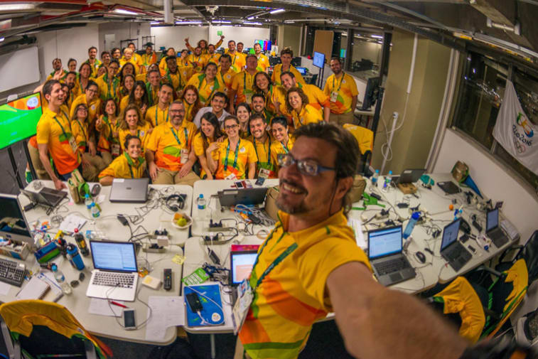 3days_before_openingweb