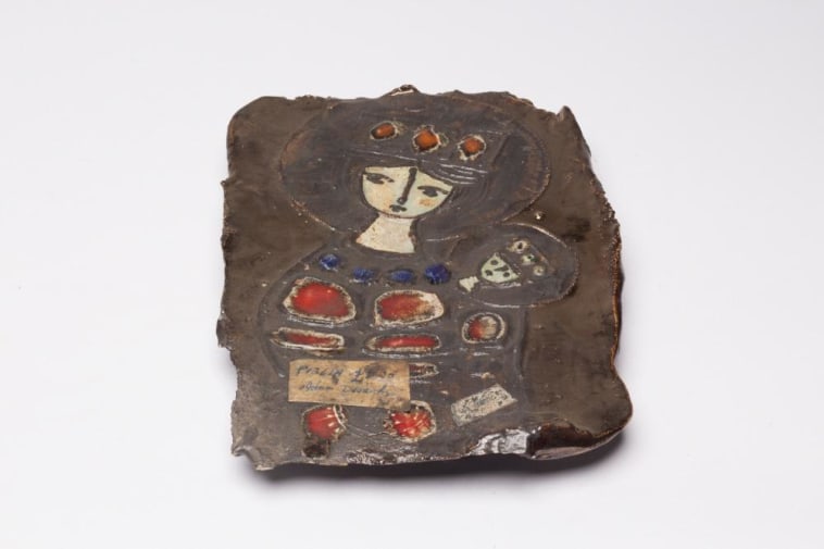 Plaque, Adas Dworski. P1361A, The Camberwell ILEA Collection