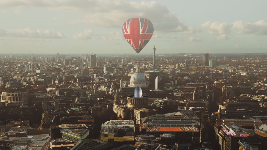 Landscape photography of London by Maggie Viegener