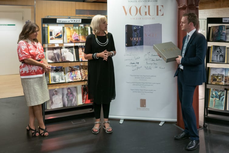 vogue-book-library (2 of 4)
