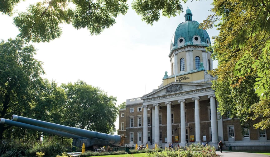 Image depicts the front entrance to the Imperial War Museum in Elephant and Castle.