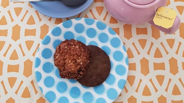 teapot and cookies