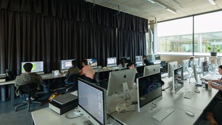 Digital media work stations