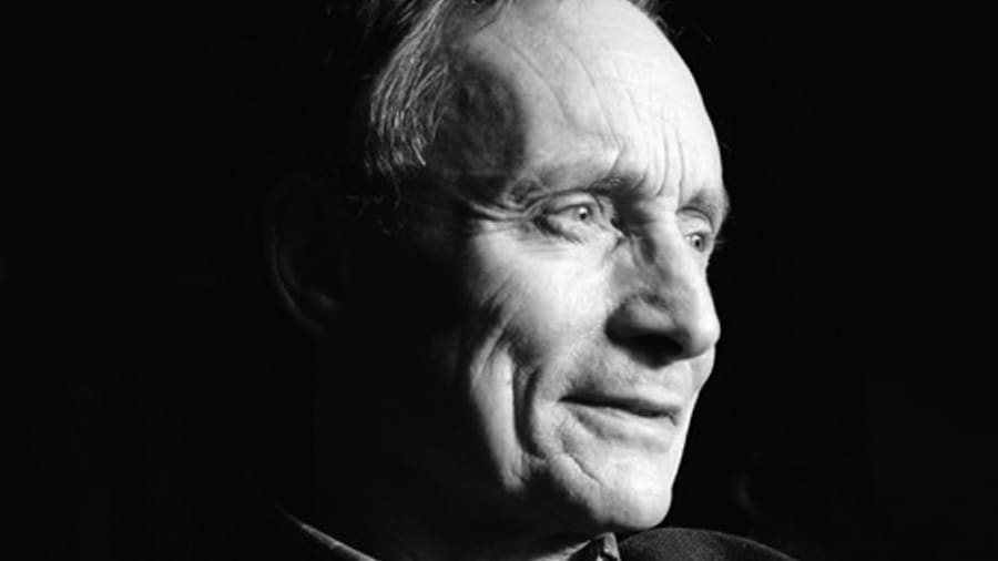 Portrait of Richard Hollis