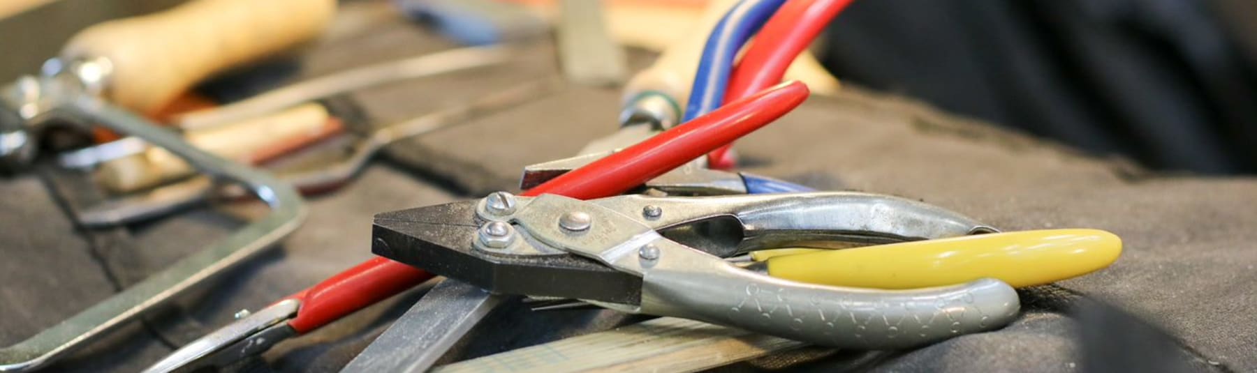 Jewellery with Wood Short Course | On campus