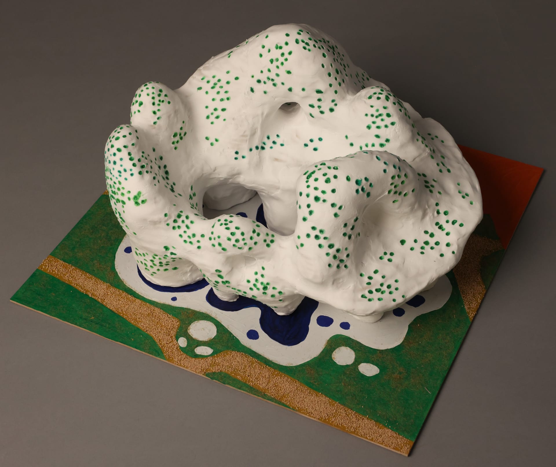 1:200 model
