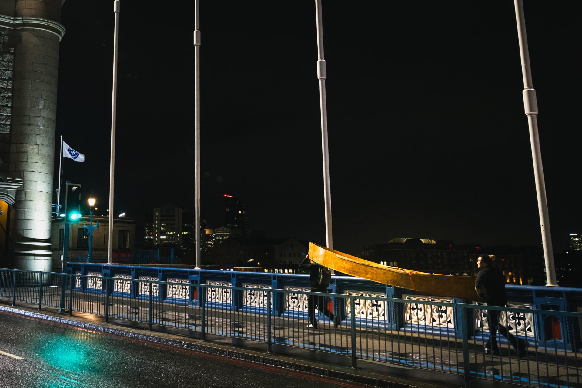 Moving Boat on Tower bridge