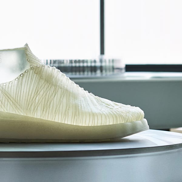   A cream trainer prototype 