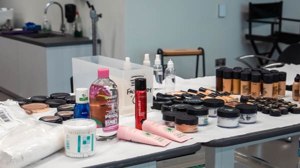 Foundational Makeup Artistry for 16 to 18 Year Olds Short Course