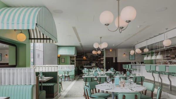 Lina Stores interior