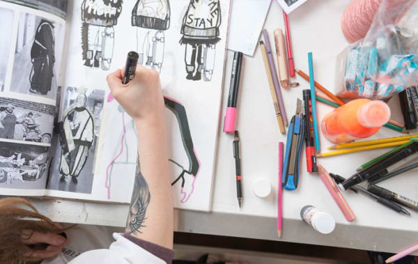 Hand drawing a picture
