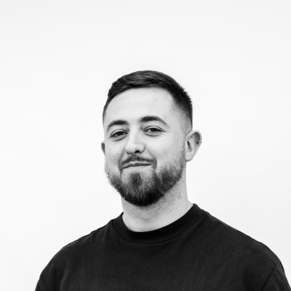 headshot of Luke Turk