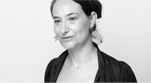 Black and white picture of Tessa