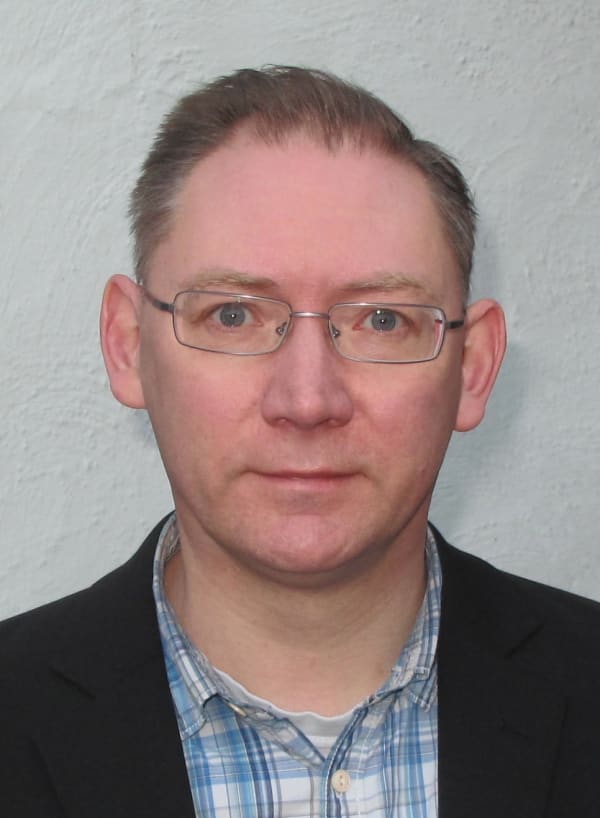Jonathan Hardy
