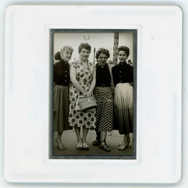 A-Polaroid-picture-of-4-ladies-from-the-1950s.jpg