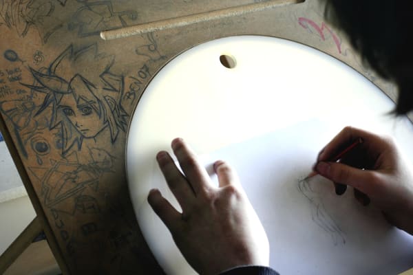 Drawing on a lightbox 