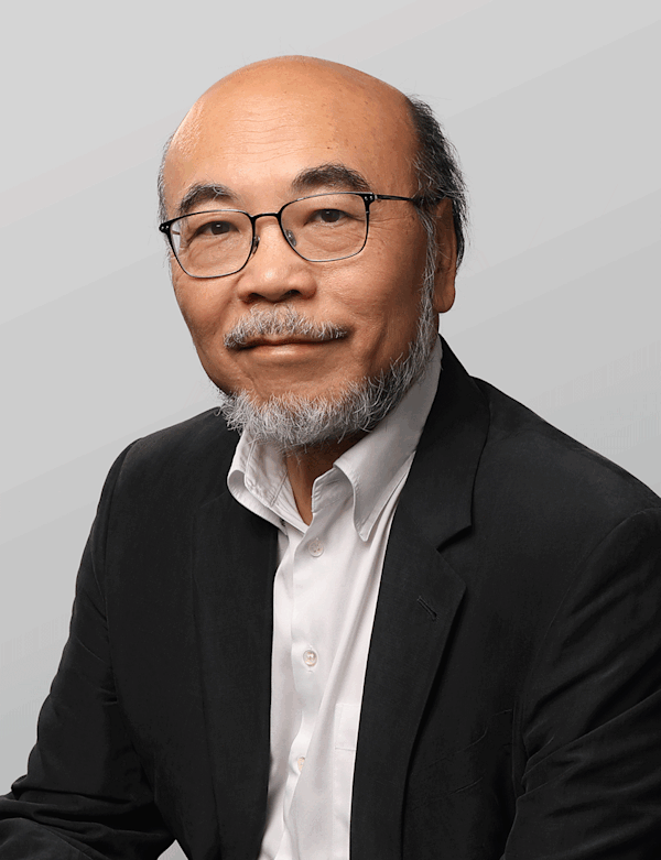 Professional photo of a man in a suit