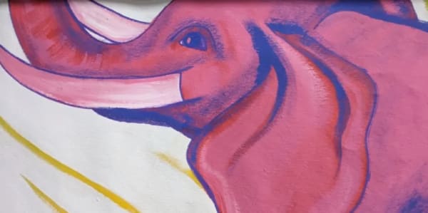A mural with en elephant