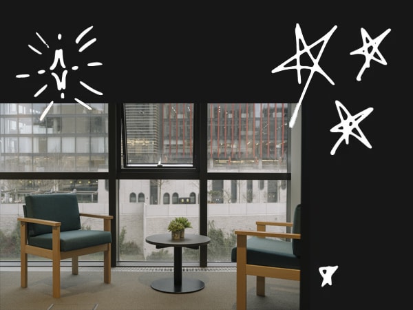 Student Services one-to-one room at East Bank. Photography by Ana Blumenkron.