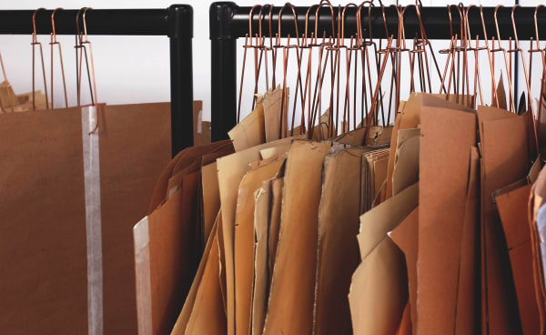 Sustainable items in a row, Making for Change logo