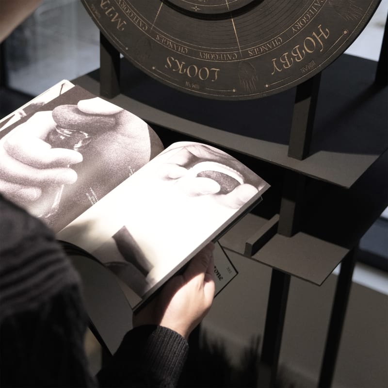A series of photos from the installation exhibition site.