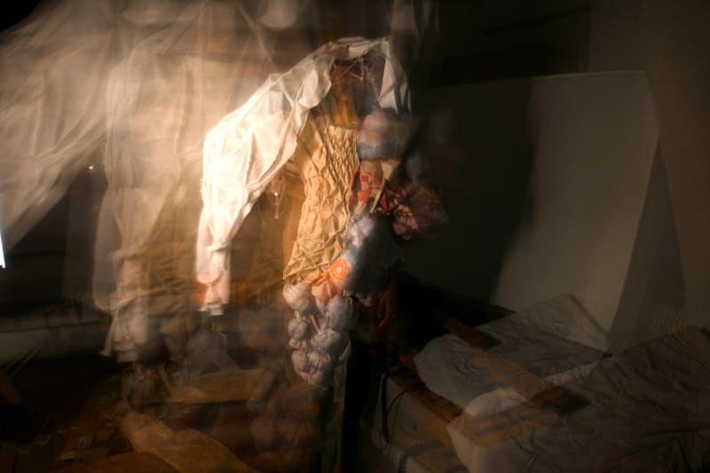 outcome photoshoot in old house