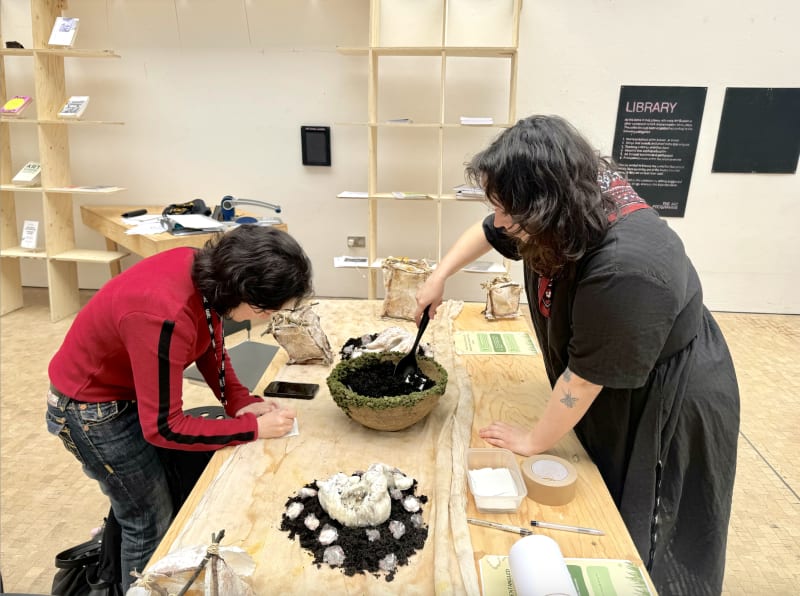 Apparitions workshop: ‘How to plant entangled bonds with the more-than-human’ in the CSM street