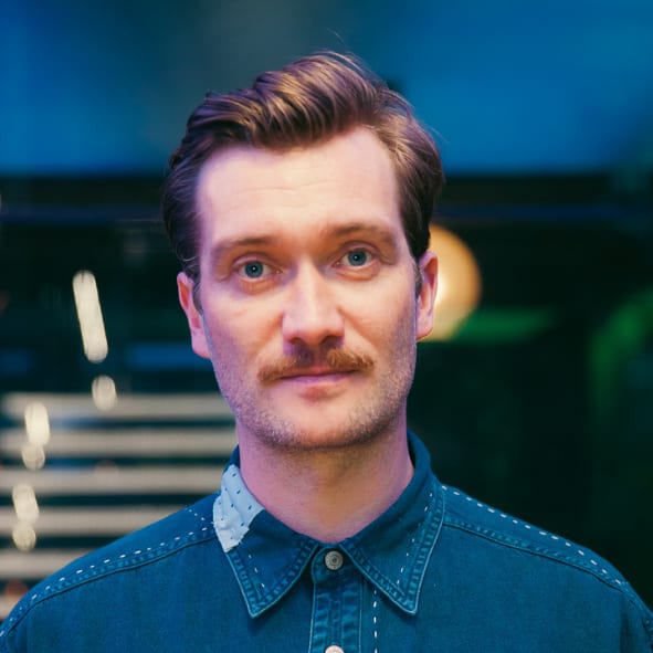 Headshot of Luke Kemp