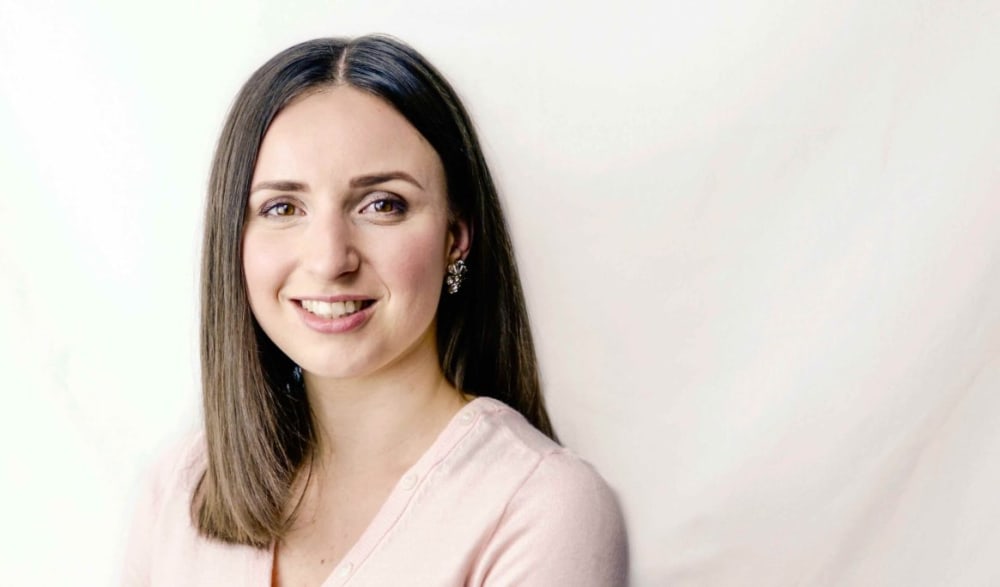 a portrait of tutor Hana Jay Klokner